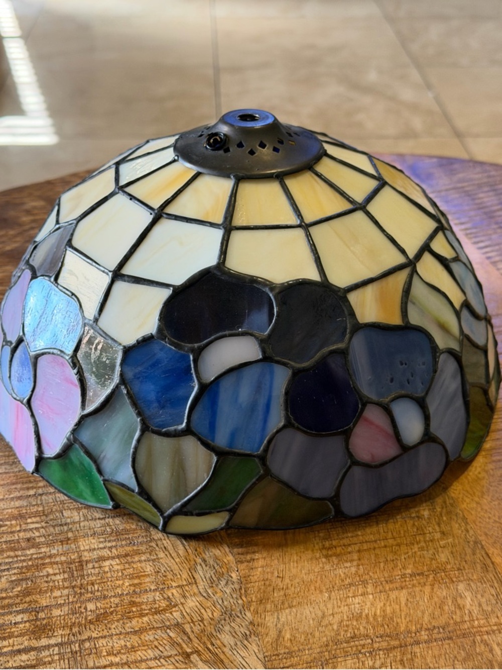 Vtg Tiffany Style Quoizel Kaleidoscope Stained Glass Lamp Shade Blue Purple Pink